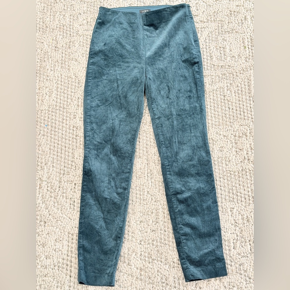 LOFT Petite Forest Green Corduroy Holiday Pants
